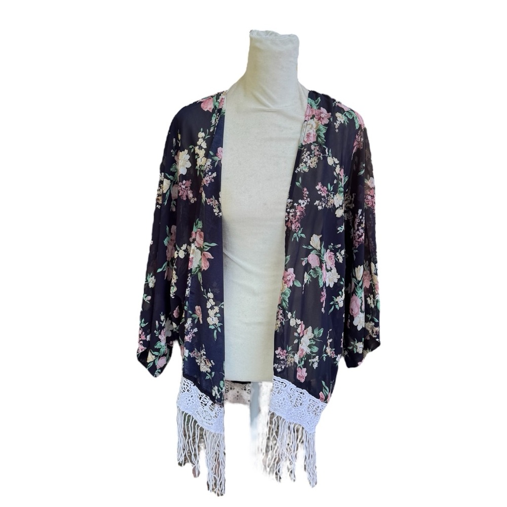 Rachael & Chloe Floral Black Girly Cottagecore White Tassel Summer Kimono S